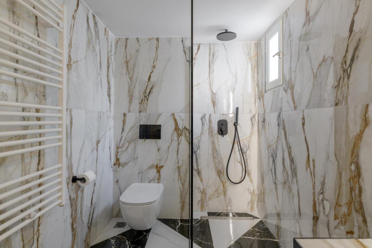 Meno Suite With Private Terrace - Jaccuzzi, Acropolis View 雅典 外观 照片